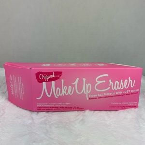 NWOT Make Up Eraser Cloth Original Pink Exfoliates